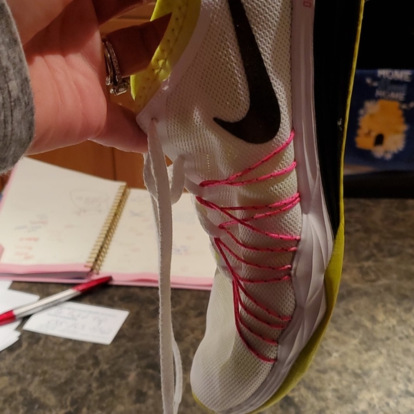 Nike Sneakers - Picture 2 of 4